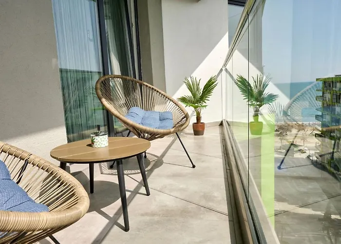 Vintage Breeze - Pools شقة مامايا